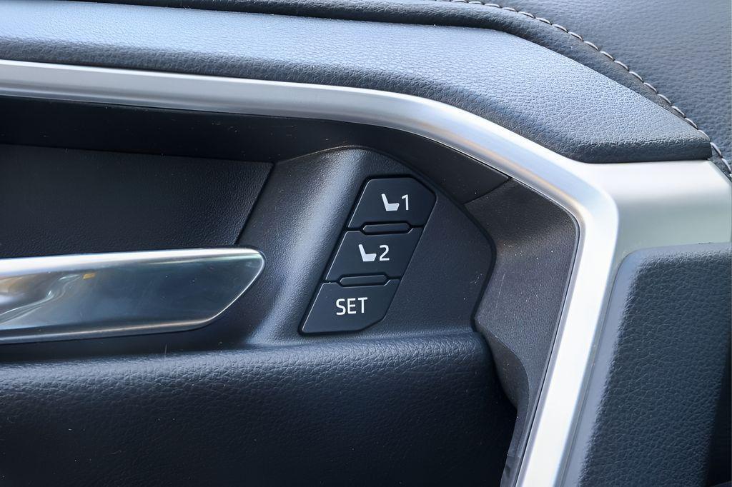 used 2020 Toyota RAV4 car, priced at $27,928