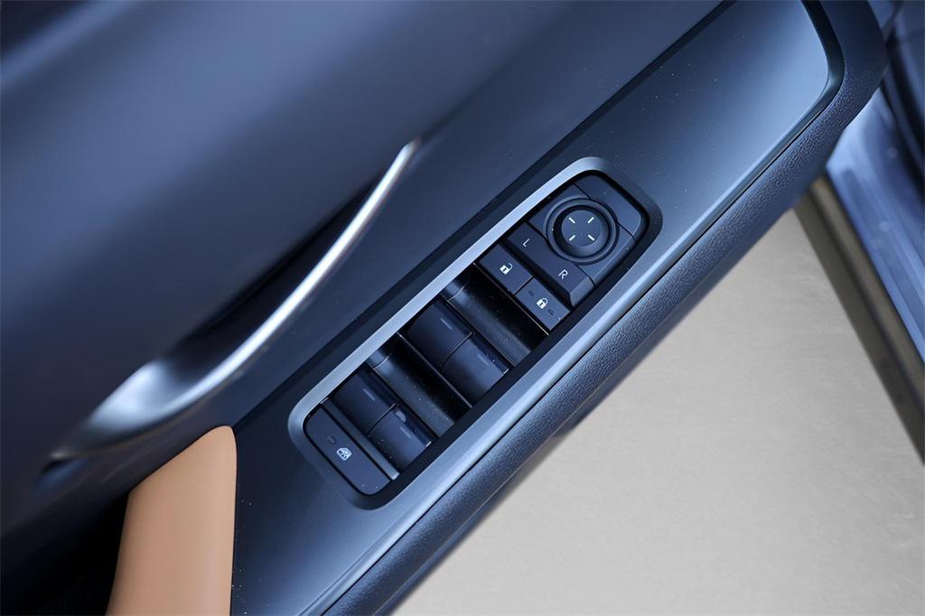 new 2025 Lexus UX 300h car, priced at $45,715