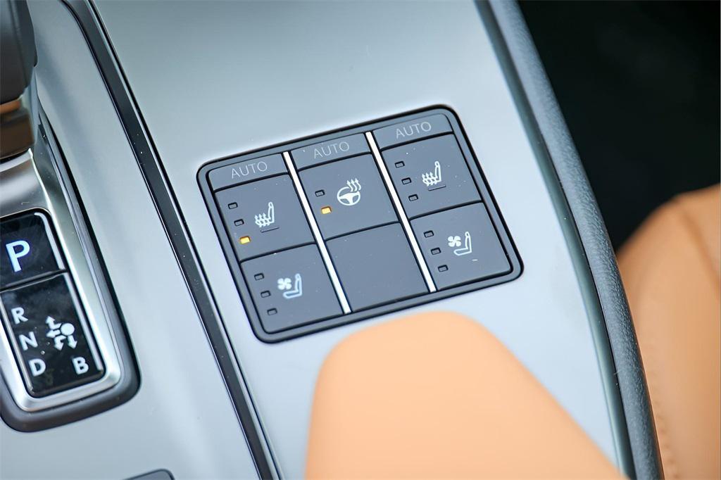 new 2025 Lexus UX 300h car, priced at $45,715