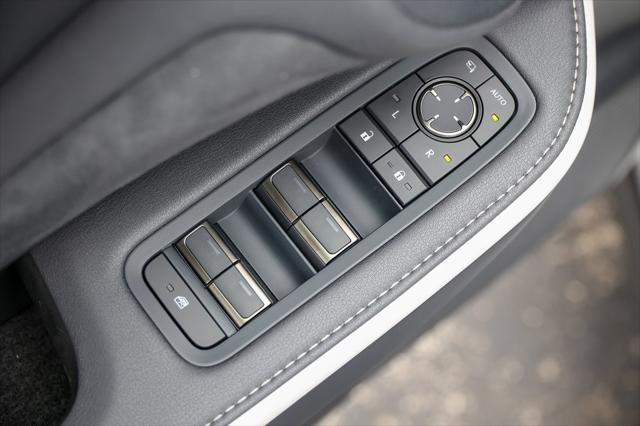 new 2025 Lexus TX 500h car, priced at $73,334