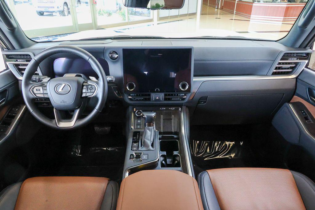used 2025 Lexus GX 550 car, priced at $87,207