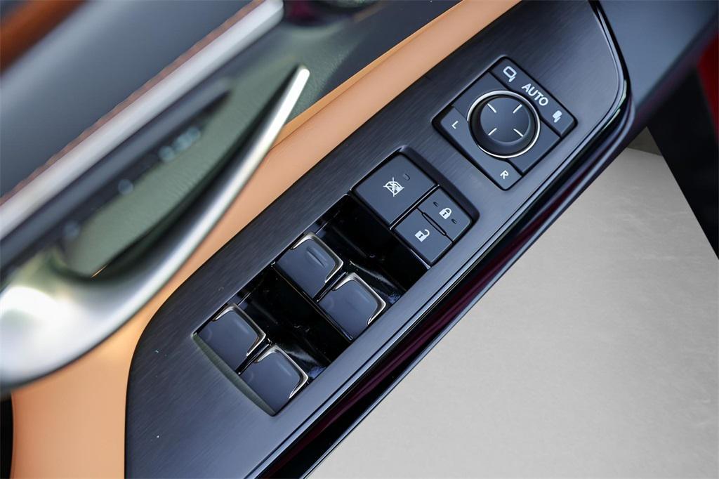 new 2025 Lexus ES 350 car, priced at $56,134