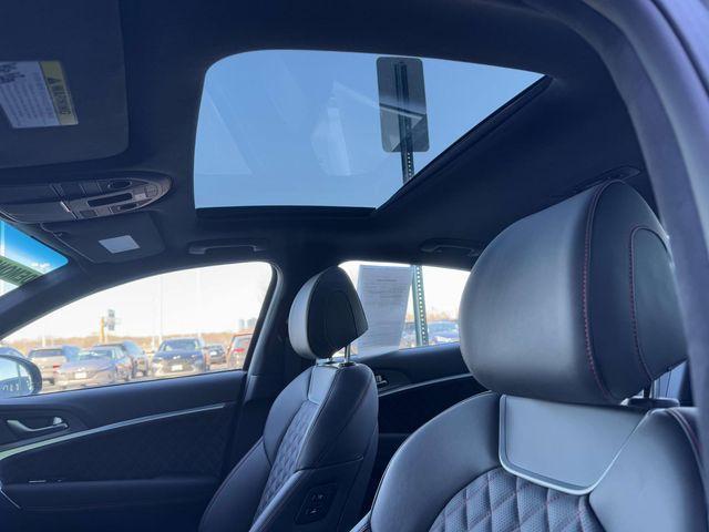 new 2025 Genesis G70 car, priced at $54,500