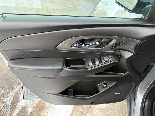 used 2023 Chevrolet Traverse car, priced at $38,650