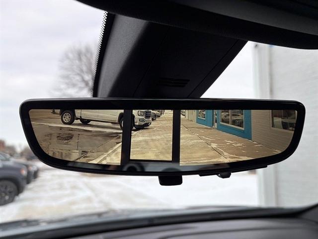 used 2023 Chevrolet Traverse car, priced at $38,650