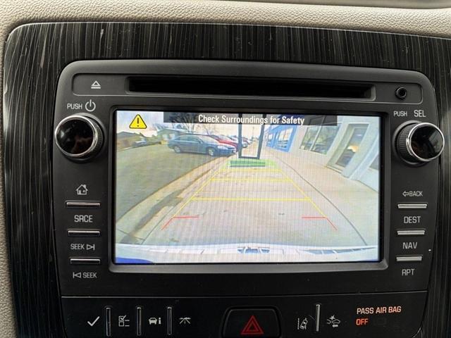 used 2015 Chevrolet Traverse car, priced at $9,785