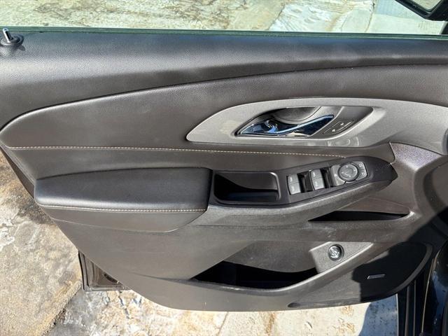 used 2018 Chevrolet Traverse car, priced at $14,995