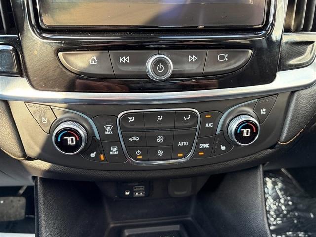 used 2021 Chevrolet Traverse car, priced at $32,985