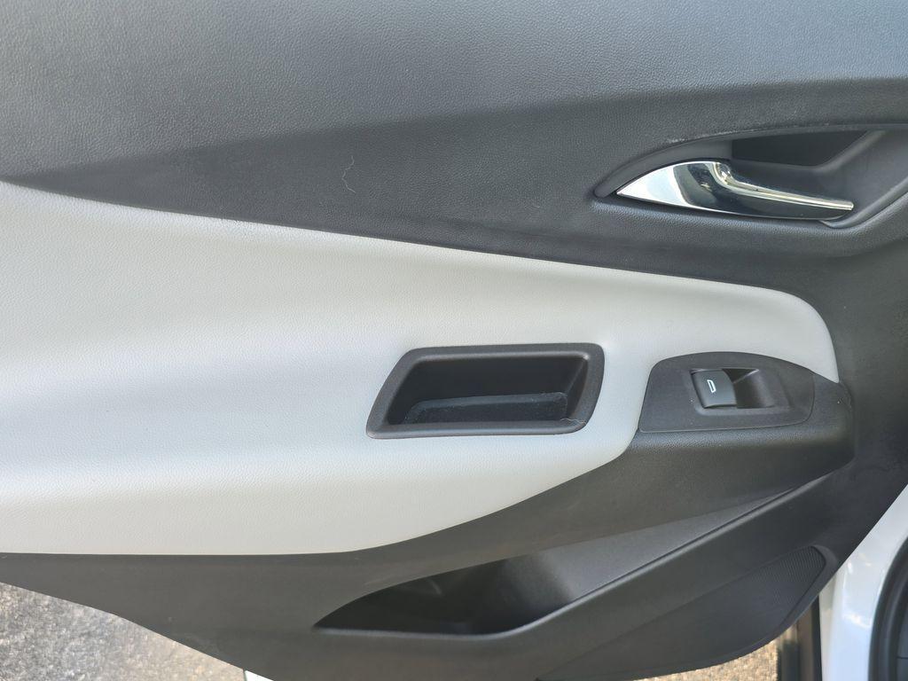 used 2021 Chevrolet Equinox car, priced at $14,990