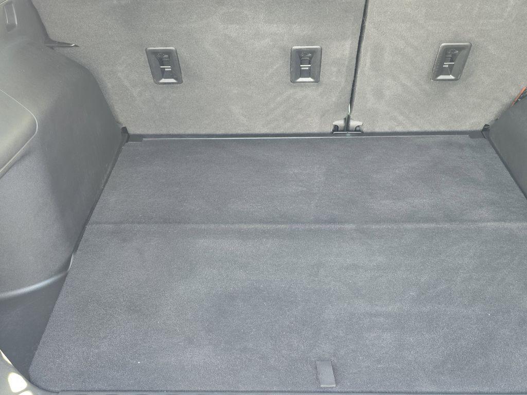 used 2021 Chevrolet Equinox car, priced at $14,990