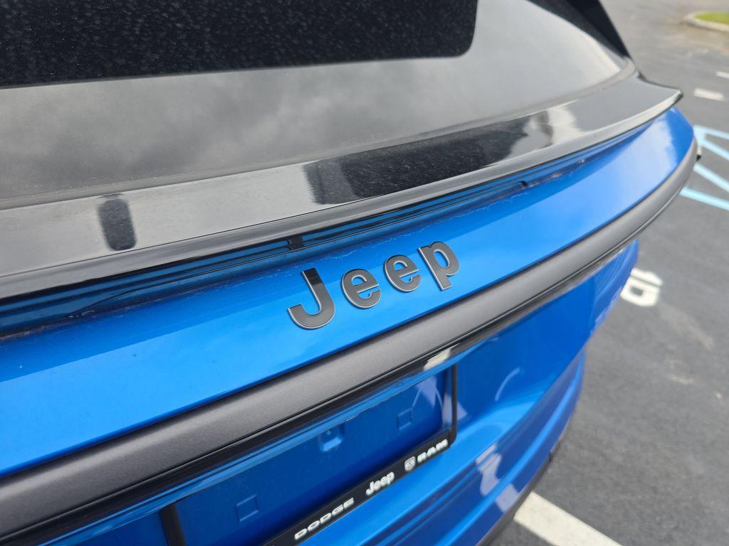 used 2025 Jeep Wagoneer S car, priced at $35,990