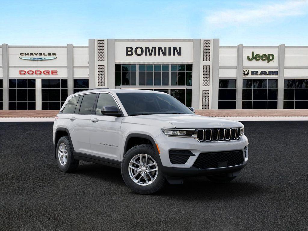 new 2025 Jeep Grand Cherokee car, priced at $31,395