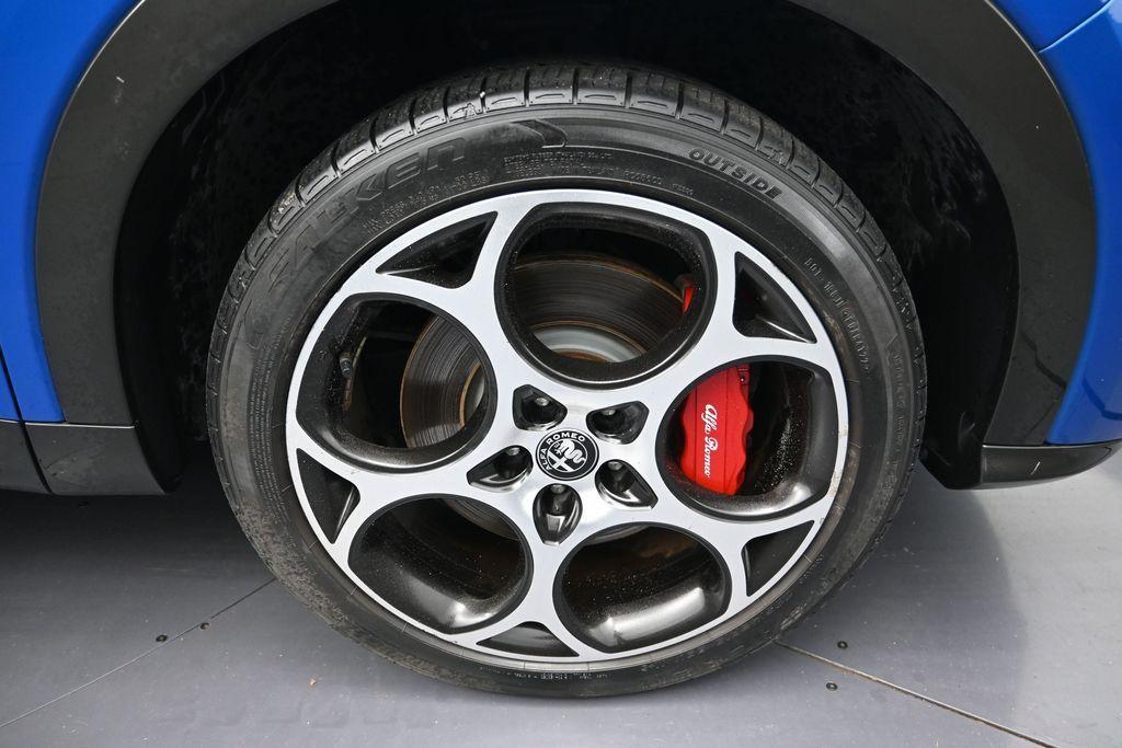 used 2024 Alfa Romeo Tonale car, priced at $23,990