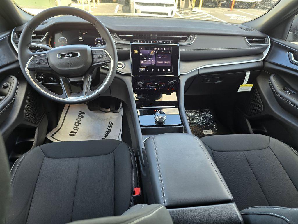 used 2025 Jeep Grand Cherokee L car, priced at $29,990