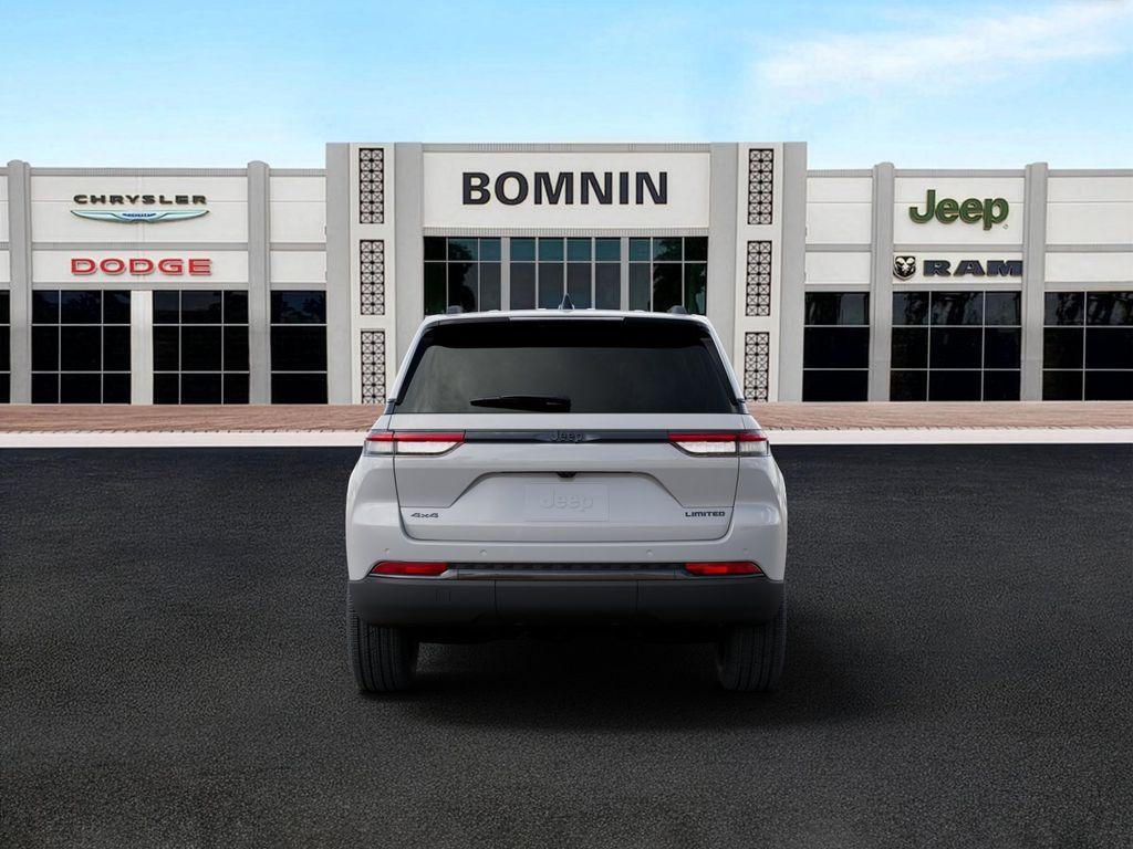 new 2025 Jeep Grand Cherokee car, priced at $34,195