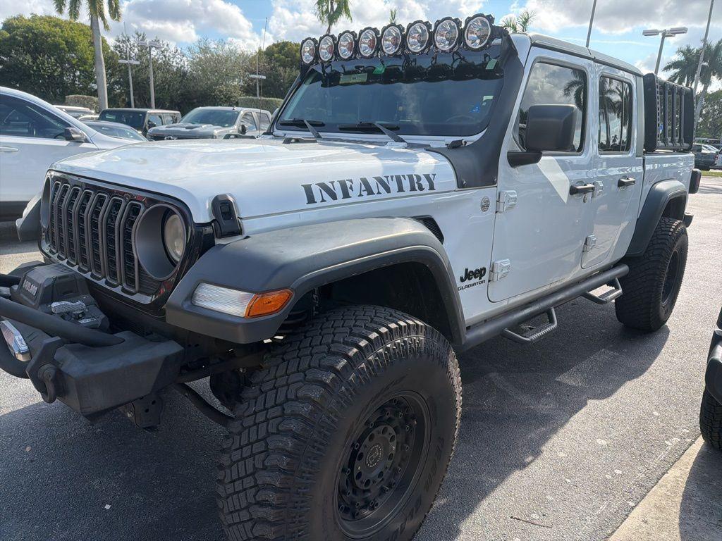 used 2020 Jeep Gladiator car, priced at $19,990