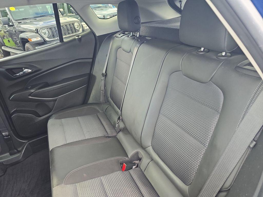 used 2024 Chevrolet Trax car, priced at $13,990