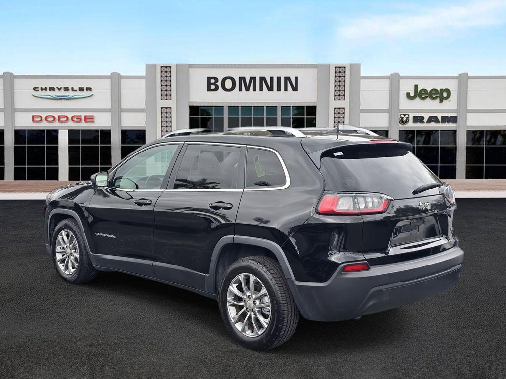 used 2019 Jeep Cherokee car, priced at $8,490
