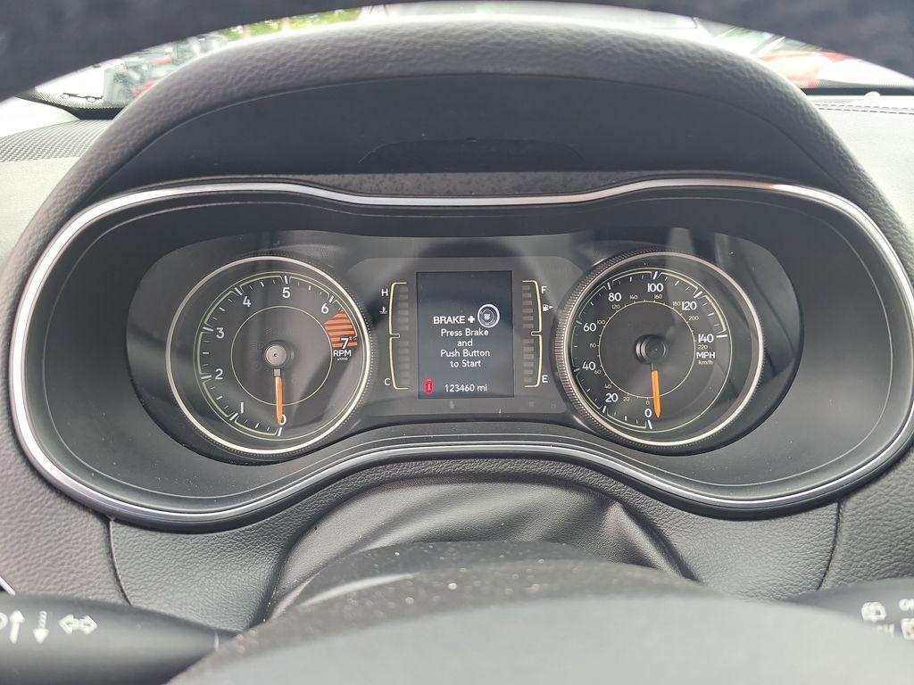 used 2019 Jeep Cherokee car, priced at $8,490