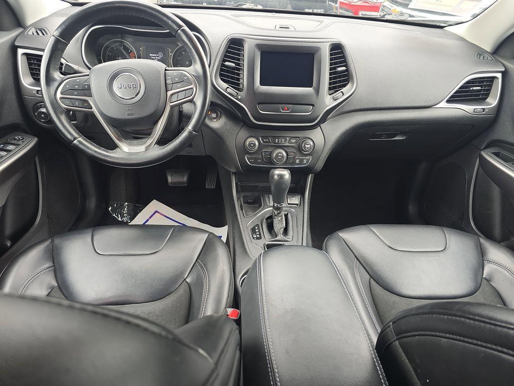 used 2019 Jeep Cherokee car, priced at $8,490