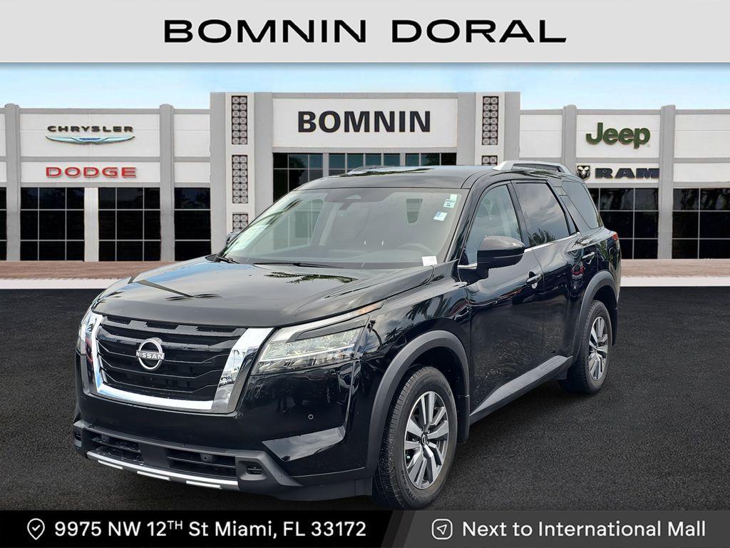 used 2024 Nissan Pathfinder car, priced at $30,990