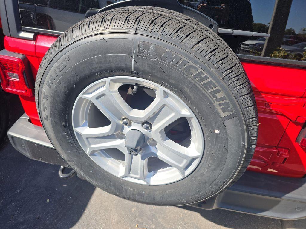 used 2022 Jeep Wrangler Unlimited car, priced at $29,990