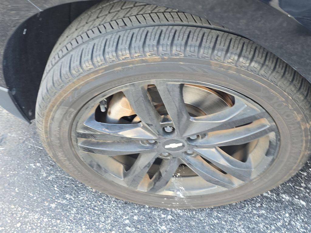 used 2020 Chevrolet Equinox car, priced at $13,990