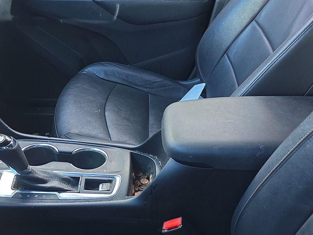 used 2020 Chevrolet Equinox car, priced at $13,990