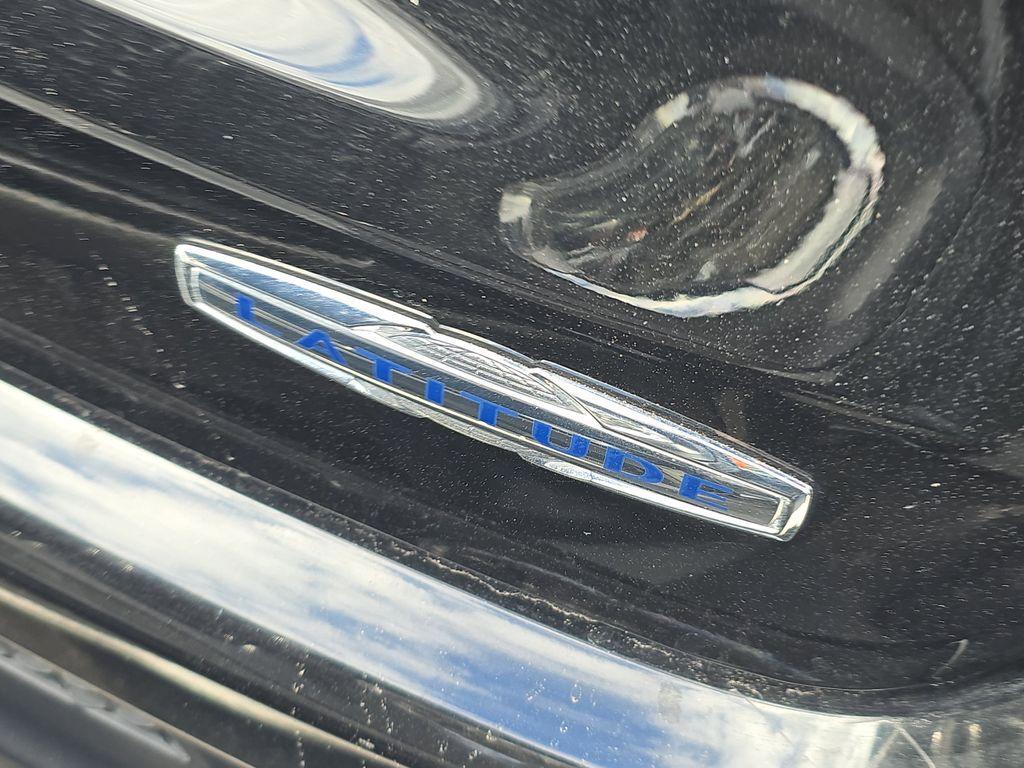 used 2022 Jeep Compass car, priced at $16,990