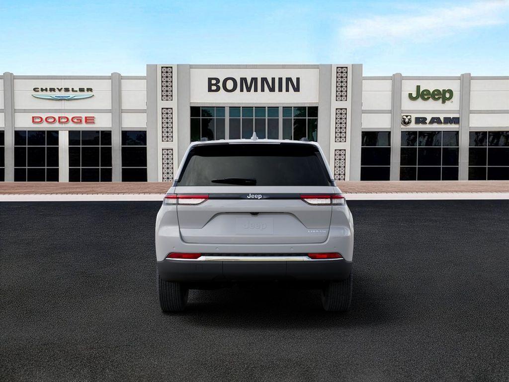 new 2026 Jeep Grand Cherokee car, priced at $35,130