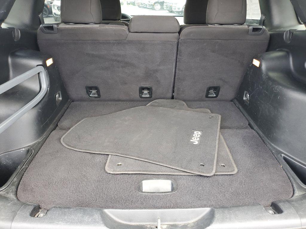 used 2018 Jeep Cherokee car, priced at $7,490