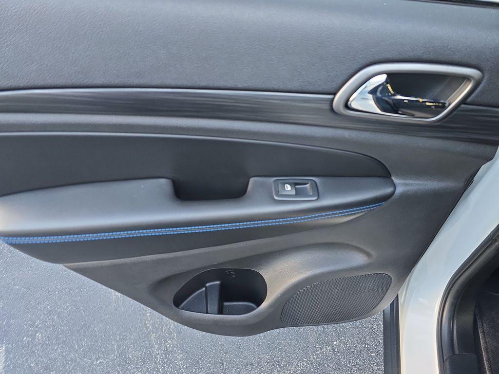 used 2019 Jeep Grand Cherokee car, priced at $14,990