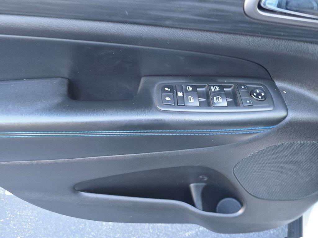 used 2019 Jeep Grand Cherokee car, priced at $14,990