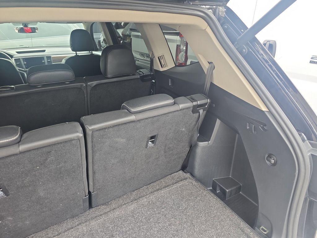 used 2021 Volkswagen Atlas car, priced at $18,990