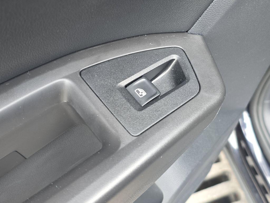 used 2021 Volkswagen Atlas car, priced at $18,990