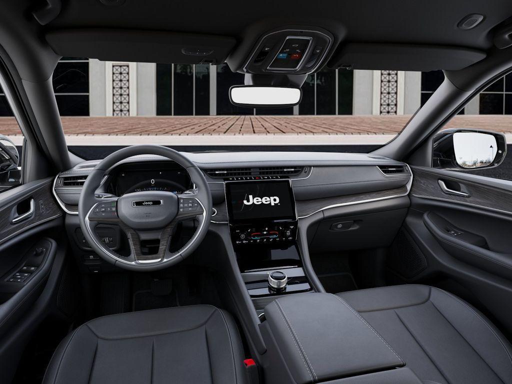 new 2025 Jeep Grand Cherokee car, priced at $30,590