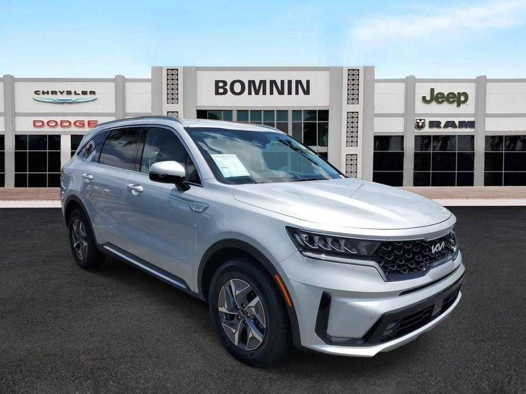 used 2023 Kia Sorento Hybrid car, priced at $26,990