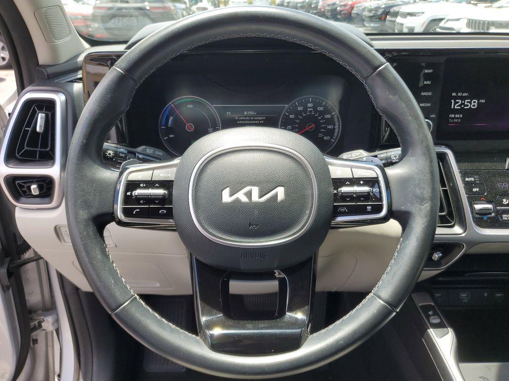used 2023 Kia Sorento Hybrid car, priced at $26,990