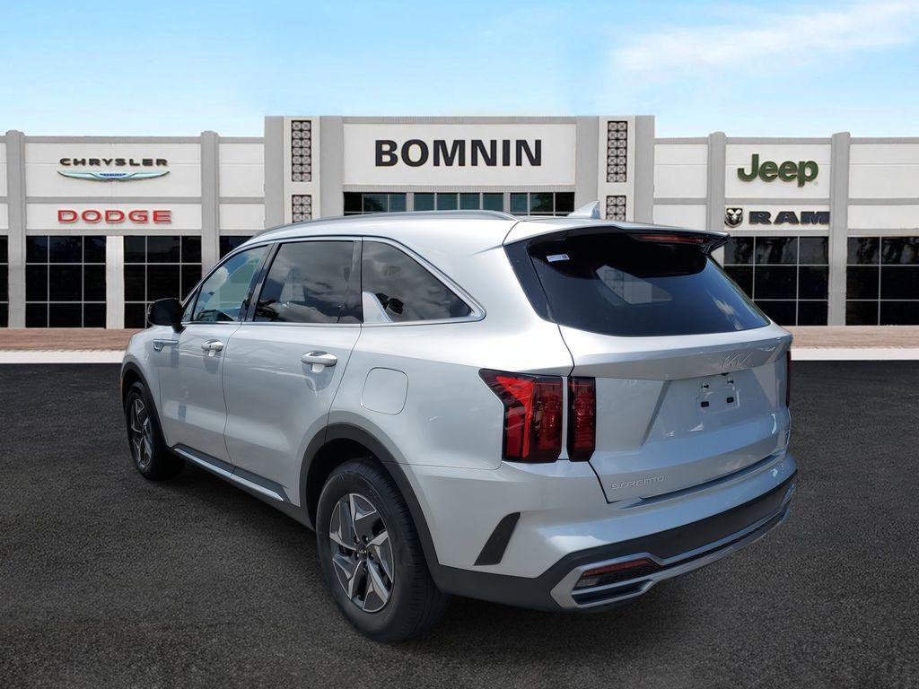 used 2023 Kia Sorento Hybrid car, priced at $26,990