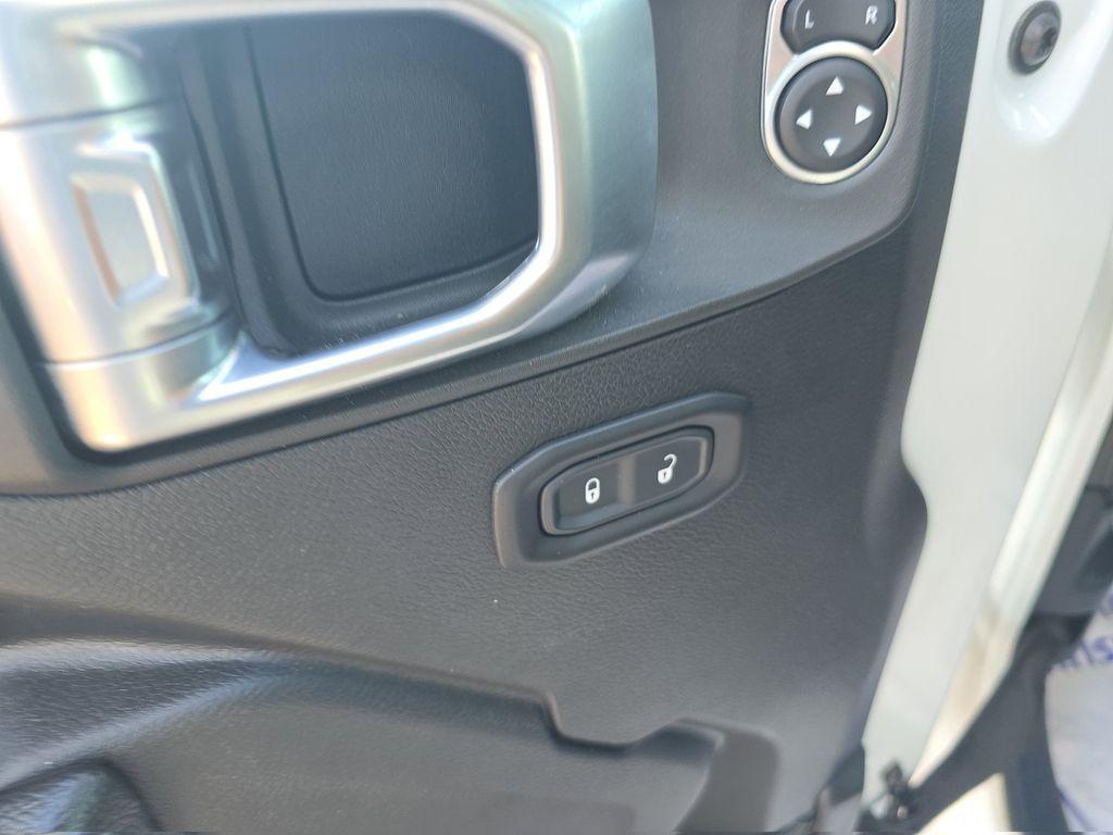 used 2022 Jeep Wrangler Unlimited car, priced at $28,990