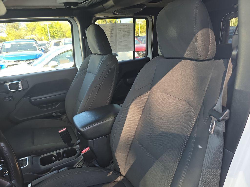 used 2022 Jeep Wrangler Unlimited car, priced at $28,990