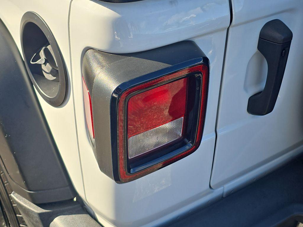 used 2022 Jeep Wrangler Unlimited car, priced at $28,990