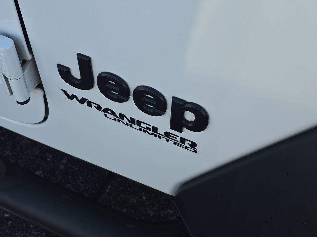 used 2022 Jeep Wrangler Unlimited car, priced at $28,990