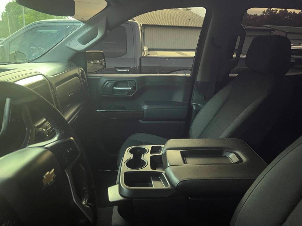 used 2022 Chevrolet Silverado 1500 Limited car, priced at $28,900