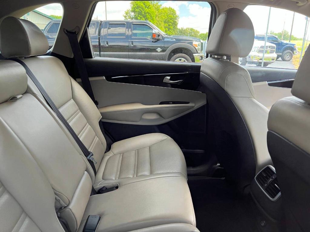 used 2020 Kia Sorento car, priced at $17,900
