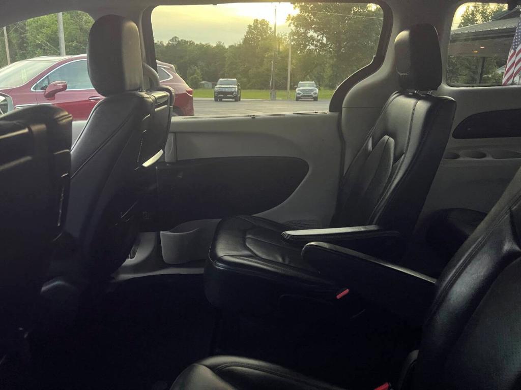 used 2017 Chrysler Pacifica car, priced at $11,900