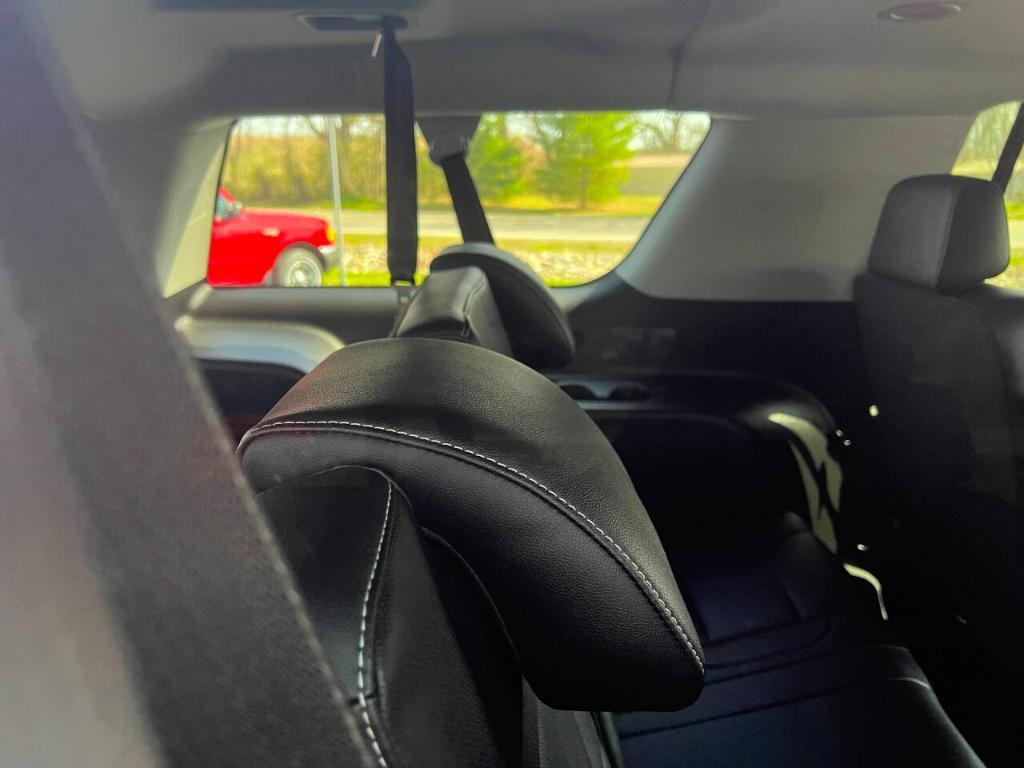 used 2019 GMC Yukon XL car, priced at $24,900