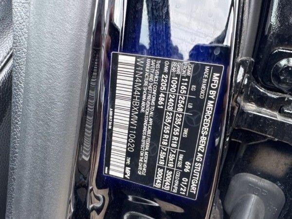 used 2021 Mercedes-Benz GLB 250 car, priced at $27,188