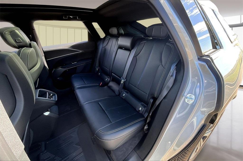 new 2025 Cadillac LYRIQ car, priced at $60,515