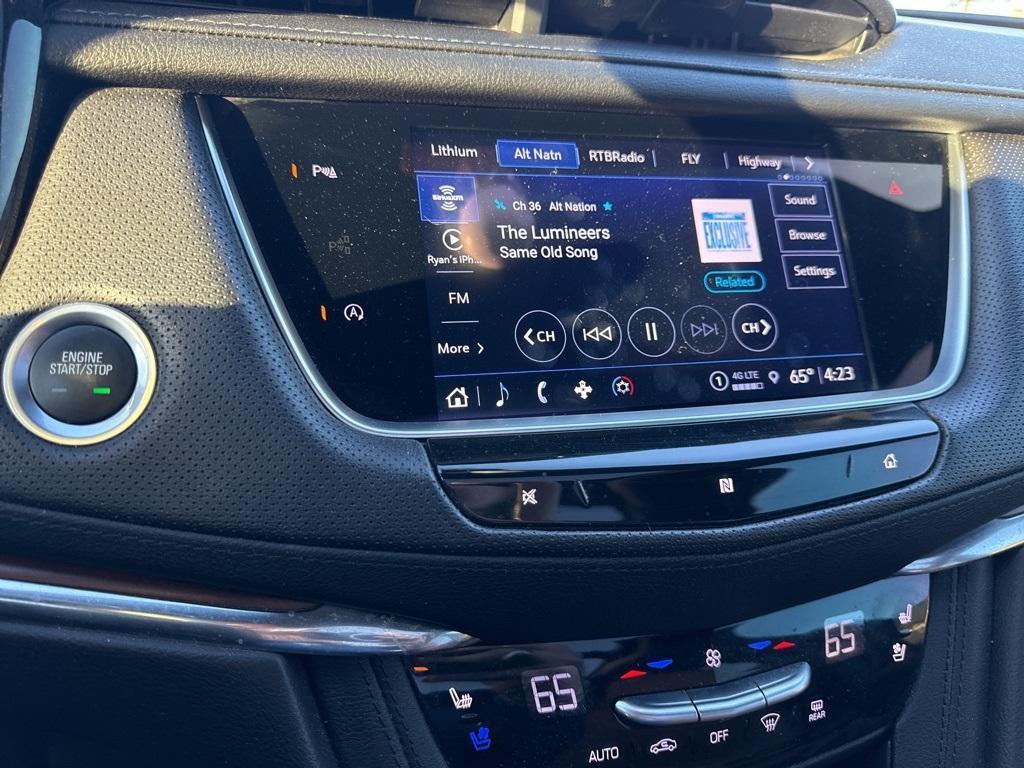 used 2021 Cadillac XT5 car, priced at $24,491